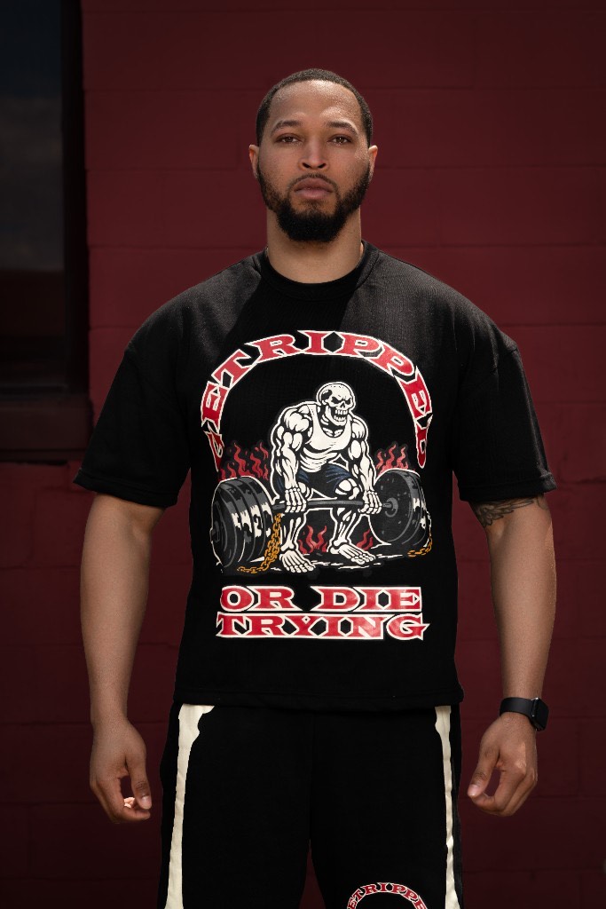 GRODT Oversized T-Shirt in black with skeleton deadlift print